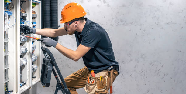 Best Local Electrician Companies  in Pine Island Center, FL